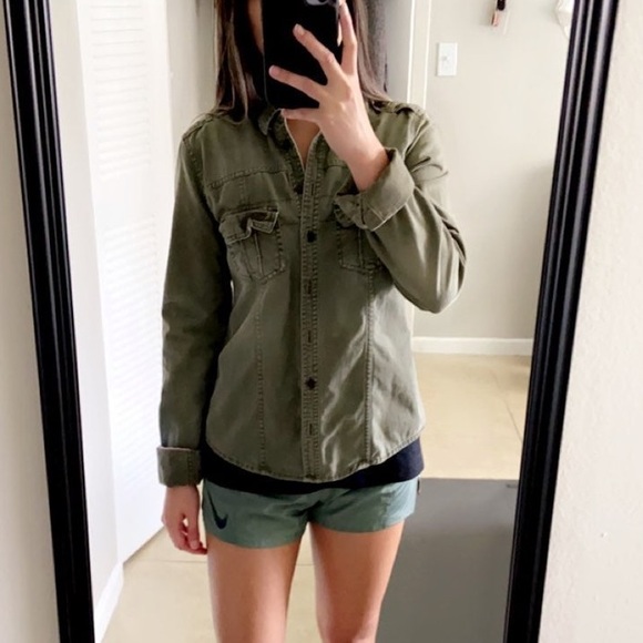 A&F Utility Button Down Jacket - Picture 6 of 9